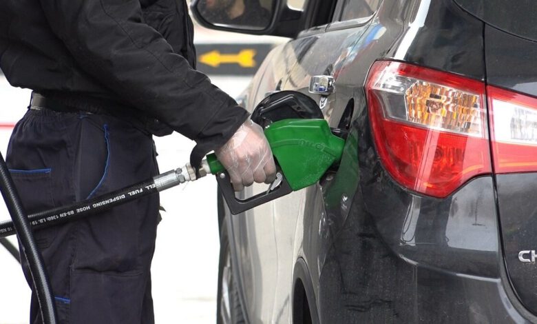 مصرف بنزین خودروهای ایرانی سه برابر میانگین جهانی است!
