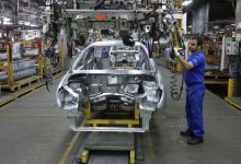 ایران خودرو رکورد تولید رولز رویس و رنو را شکست