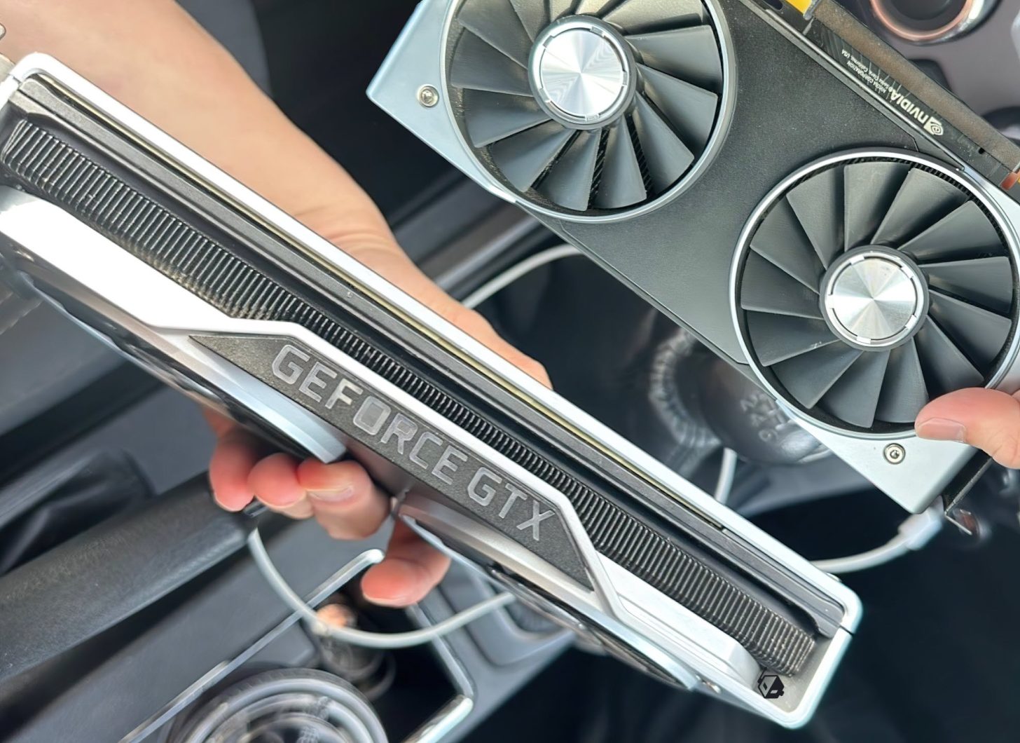 تنها کارت گرافیک GTX 2070 انویدیا مشاهده شد: یک نمونه مهندسی با برچسب GeForce RTX 2070