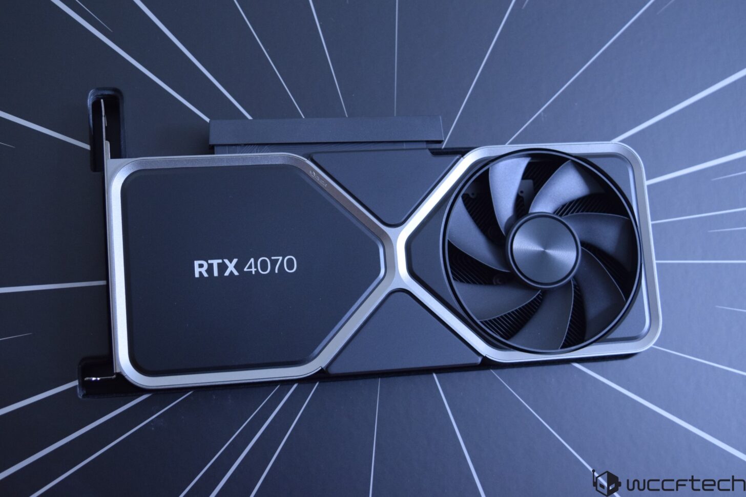 نسخه جدید گرافیک‌های GeForce RTX 4070 انویدیا با حافظه GDDR6 به بازار می‌آید