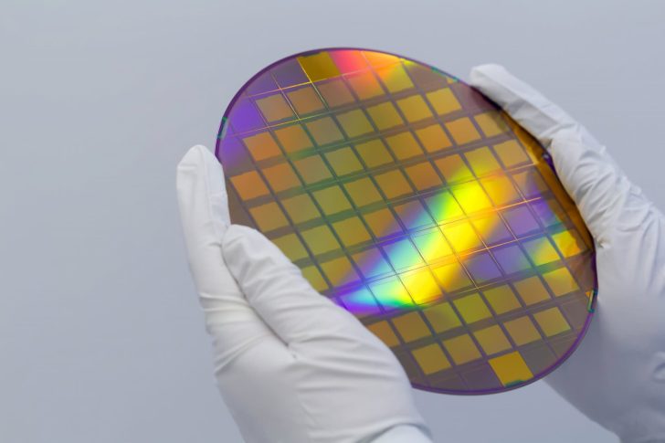 برتری 10 ساله TSMC برابر چین به لطف فناوری 2 نانومتری: طعنه وزیر تایوان!