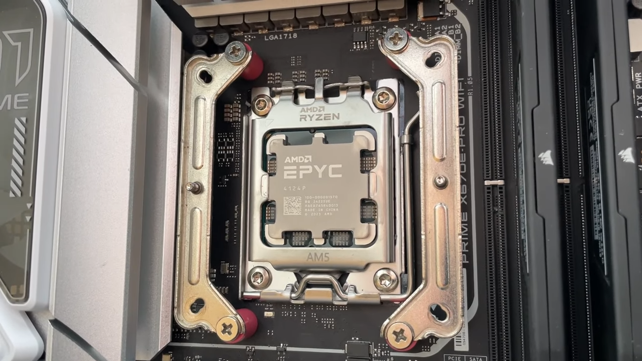 پردازنده AMD EPYC 4124P بازی‌ها را با سرعت بالای 60 فریم در ثانیه اجرا می‌کند