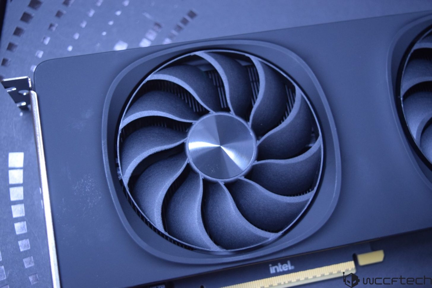اینتل در طراحی کارت گرافیک‌های دسکتاپ جدید از حافظه GDDR7 استفاده می‌کند
