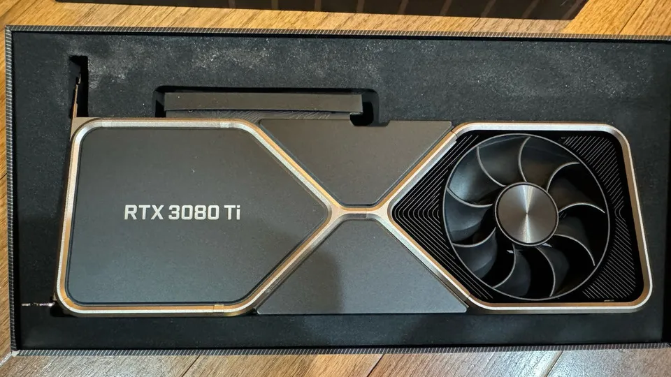 فروش کارت گرافیک منتشر نشده RTX 3080 Ti 20GB Founders Edition با قیمت 1999 دلار