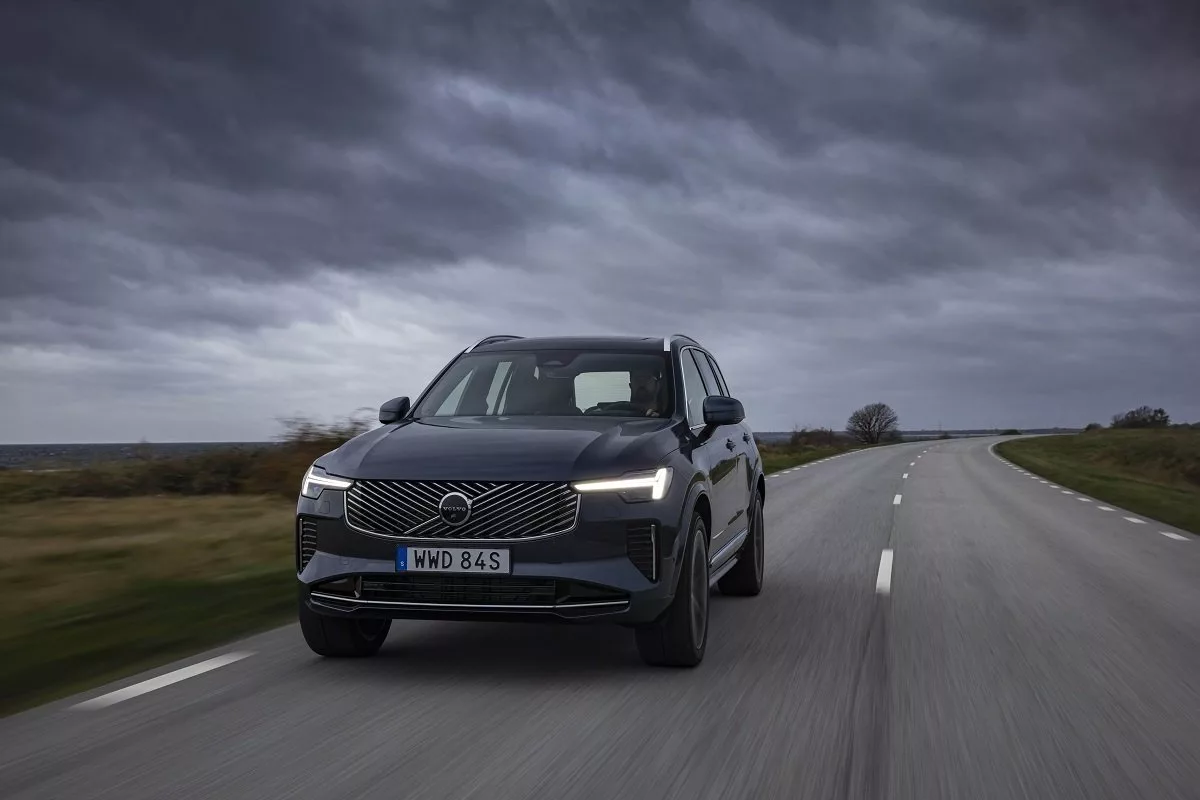 قیمت و مشخصات ولوو XC90 مدل ۲۰۲۵ منتشر شد، مجهزتر و گران‌تر از گذشته