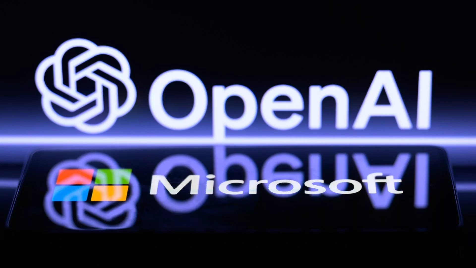 مایکروسافت مدل متن‌باز OpenAI را برای کاربران ویندوز در دسترس قرار داد