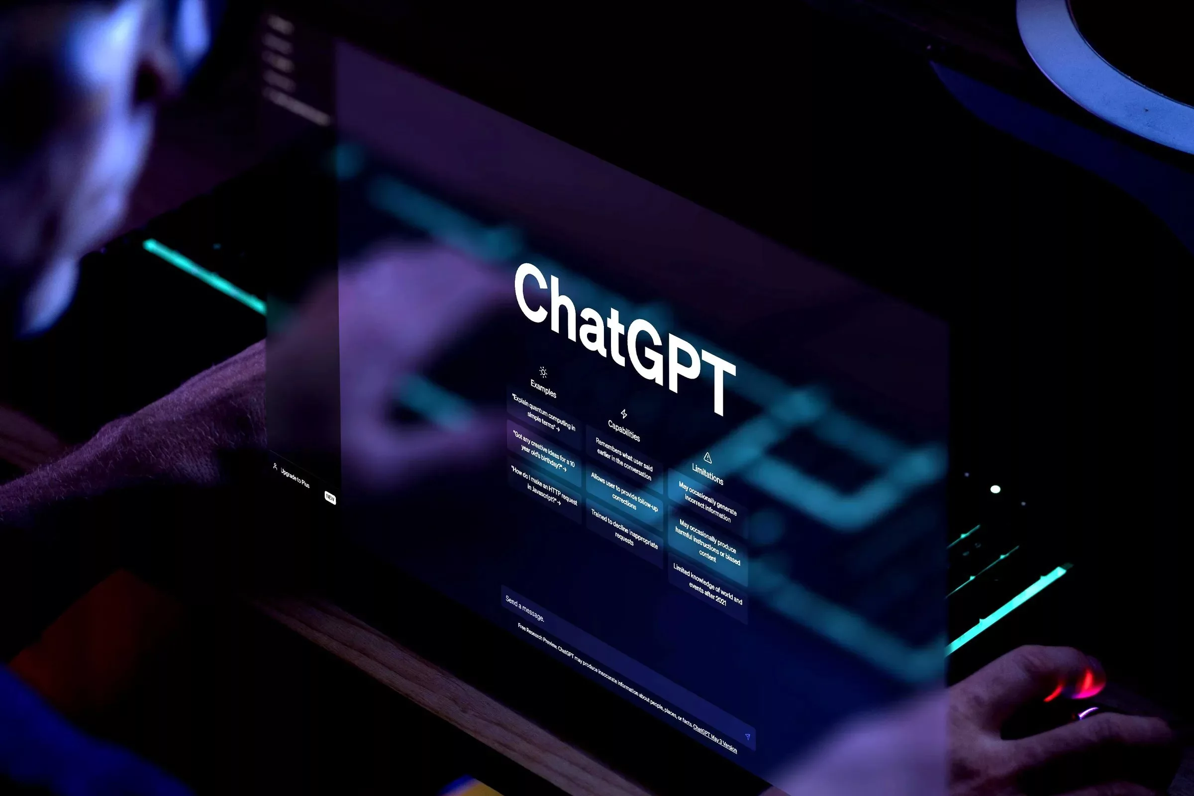 ChatGPT حالا بهتر میتواند میان اطلاعات کاری شما جستجو کند