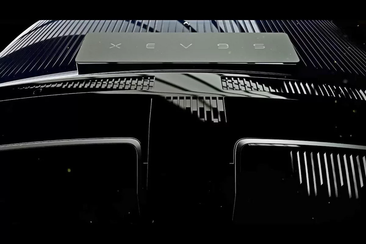 کراساوور برقی ماهیندرا XEV 9S در راه است