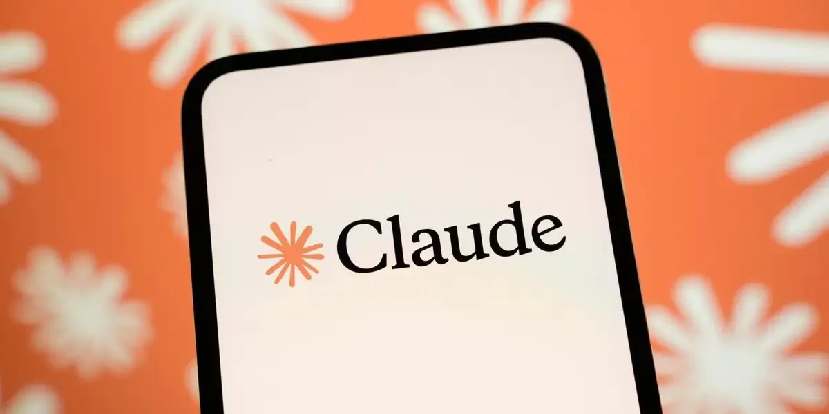 احراز هویت برخی کاربران Claude شاید ضروری شود