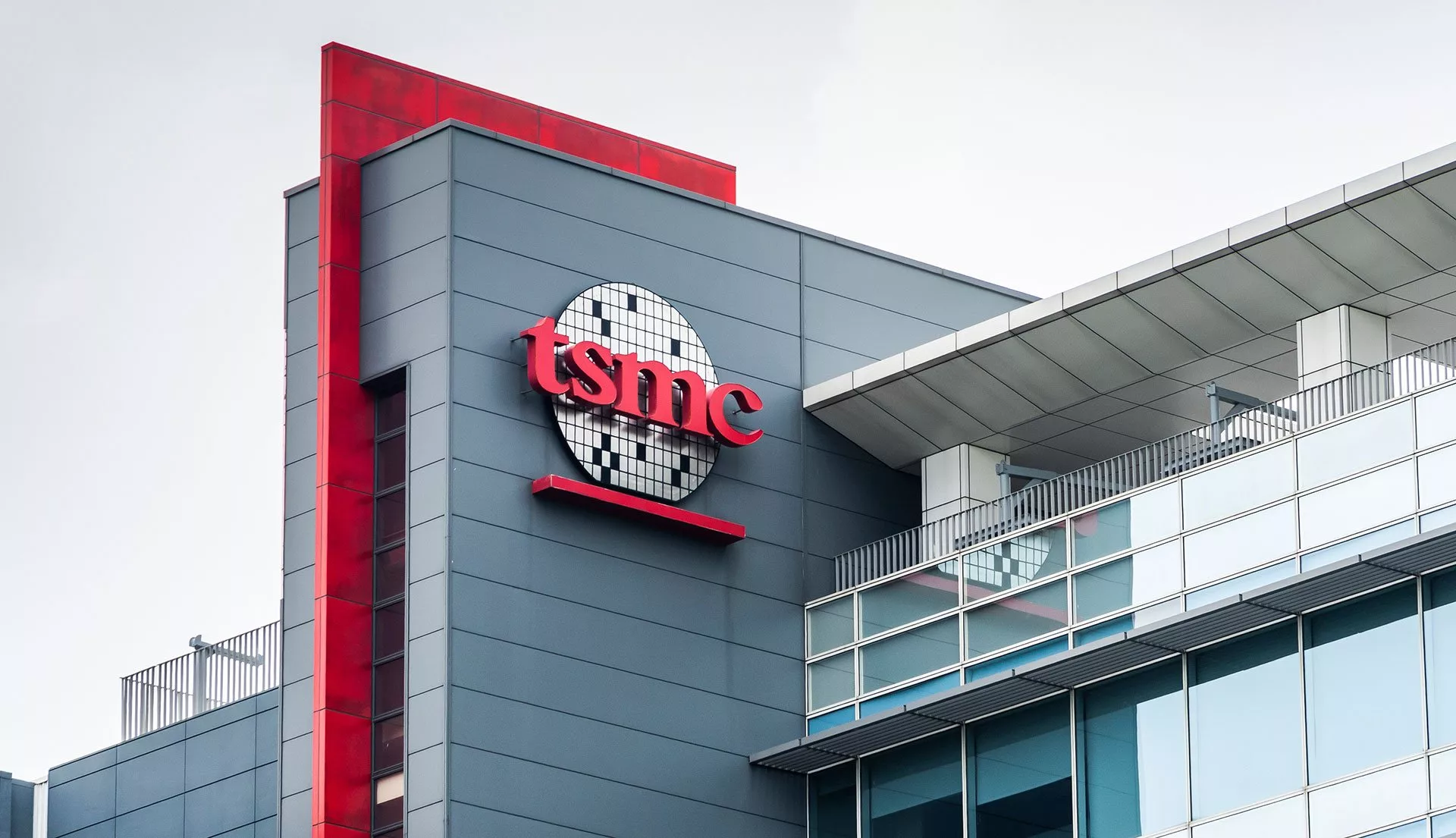 TSMC بهدلیل مصرف ۹ درصد از برق تایوان احتمالاً ملزم به تولید برق خود میشود