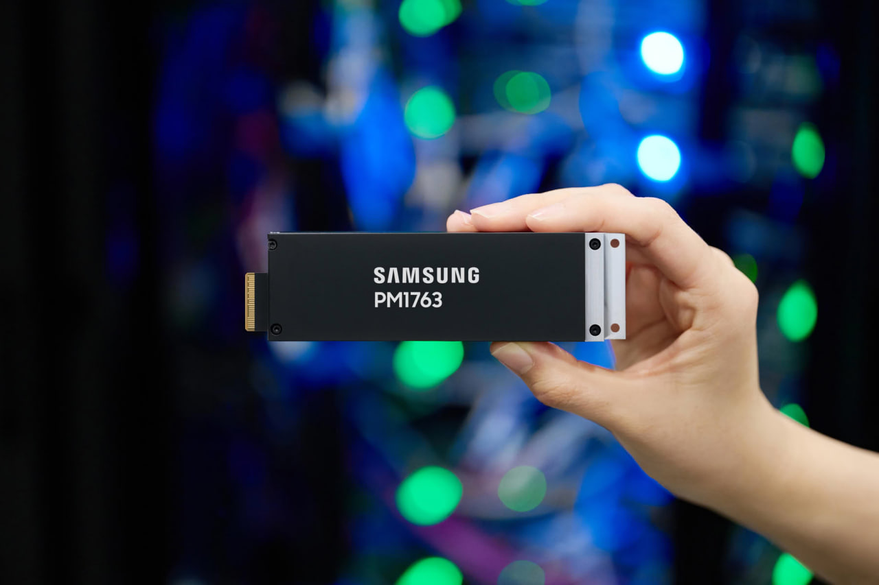 سامسونگ تولید انبوه اولین حافظه PCIe 6.0 خود را برای سرورهای AI آغاز کرد