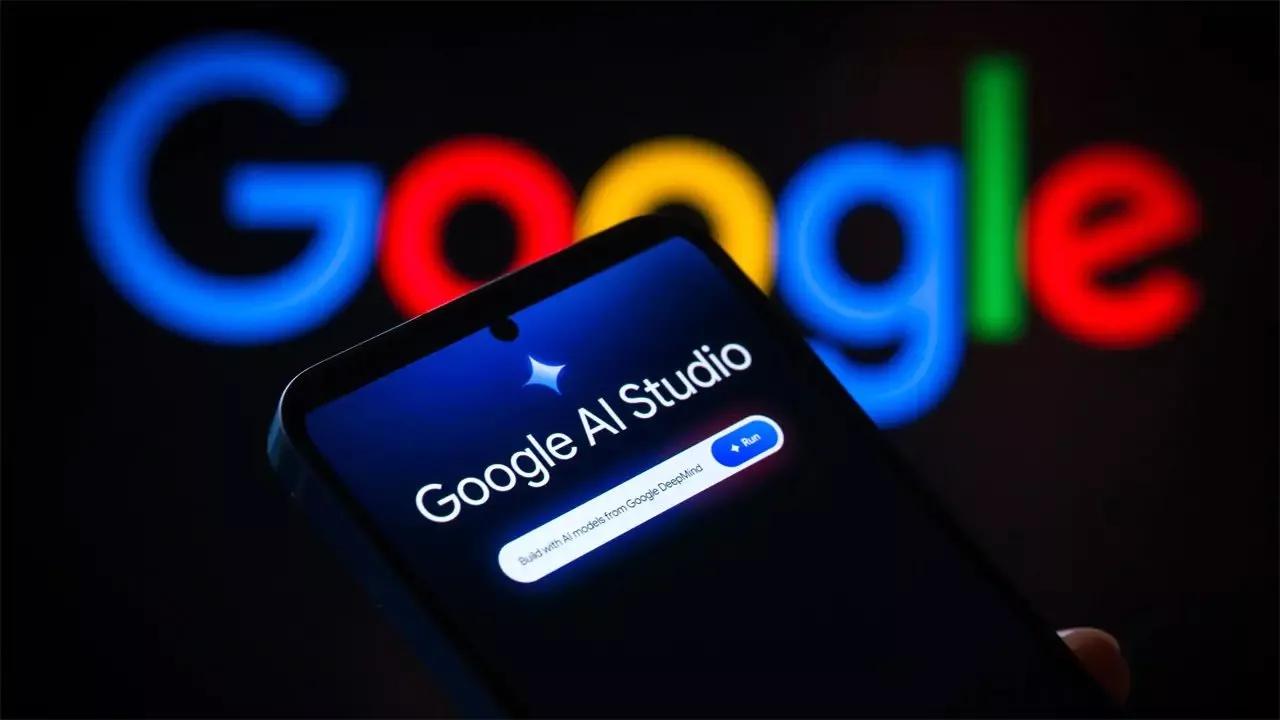 عرضه اپلیکیشن موبایل گوگل AI Studio لغو شد؛ ادغام قابلیتهای جدید در اپ جمینای