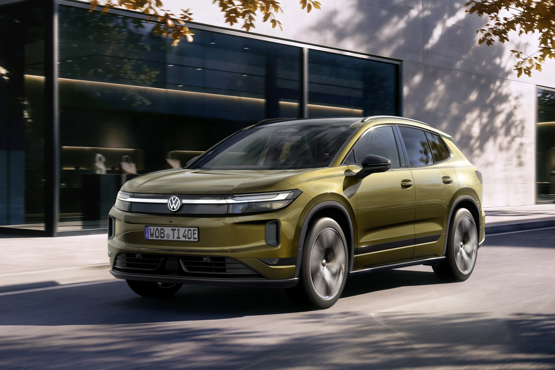 فولکسواگن ID. Tiguan معرفی شد؛ شاسیبلند برقی با برد ۶۰۰ کیلومتر و قیمت حدود ۴۳ هزار یورو